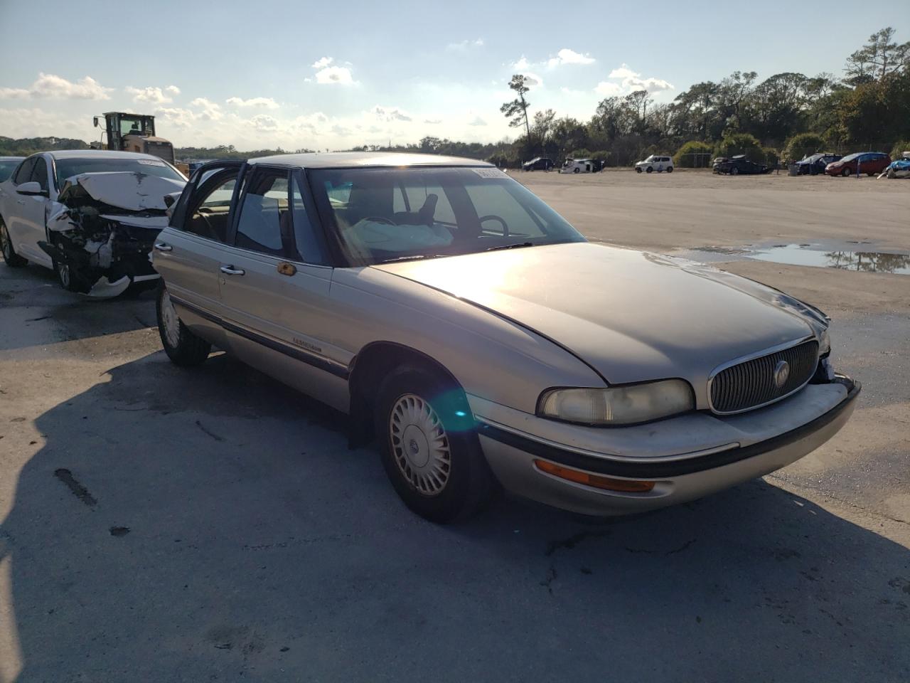 BUICK LESABRE CU 1997 with VIN 1G4HP52K4VH488304 - Photo from auction