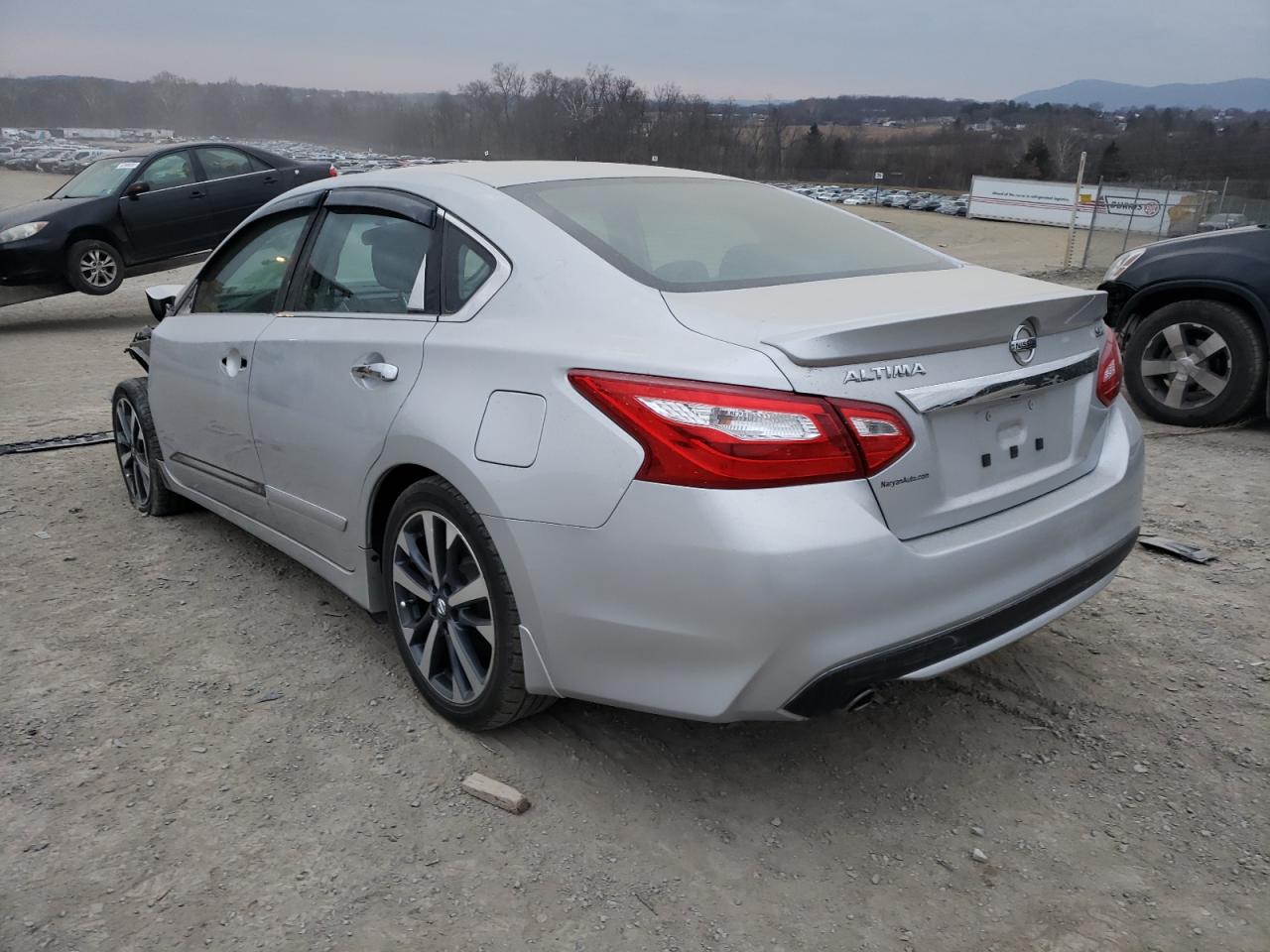 Photo 3 from auction – 2016 NISSAN ALTIMA 2.5 with VIN 1N4AL3AP5GC128421