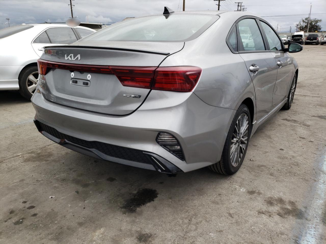 Photo 4 from auction – 2022 KIA FORTE EX with VIN 3KPF54ADXNE433179
