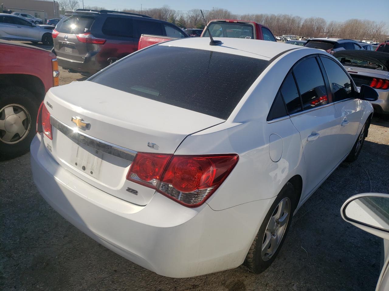 Photo 4 from auction – 2014 CHEVROLET CRUZE LT with VIN 1G1PC5SB5E7176986
