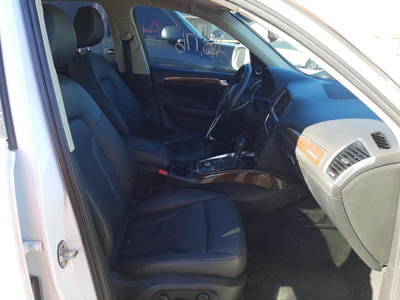 Photo 5 from auction – 2012 AUDI Q5 PREMIUM with VIN WA1LFAFP9CA115727
