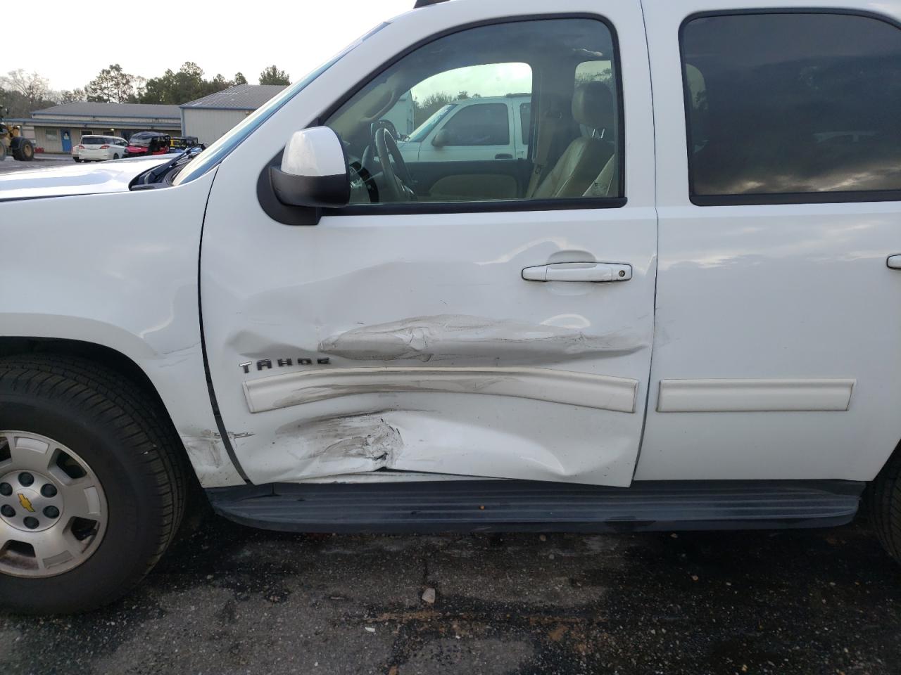 Photo 9 from auction – 2011 CHEVROLET TAHOE C150 with VIN 1GNSCBE02BR143042