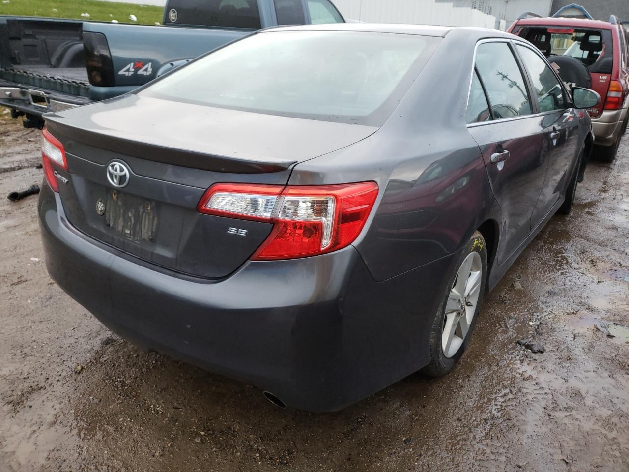 Photo 4 from auction – 2013 TOYOTA CAMRY L with VIN 4T1BF1FKXDU683700