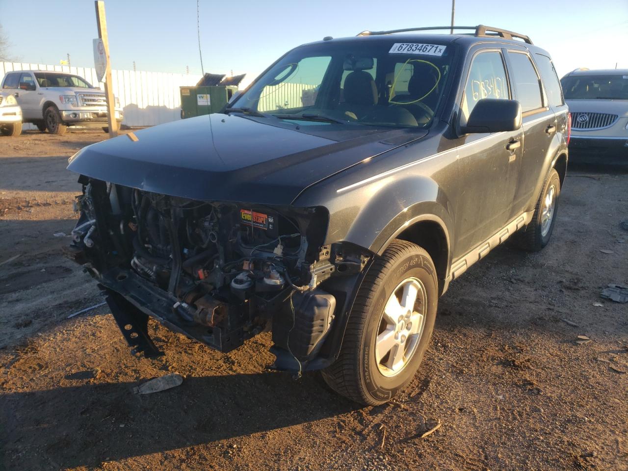 Photo 2 from auction – 2011 FORD ESCAPE XLT with VIN 1FMCU0D77BKA91148