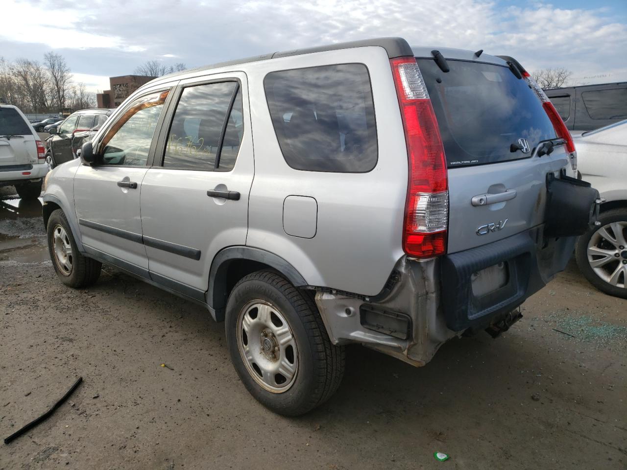 Photo 3 from auction – 2006 HONDA CR-V LX with VIN JHLRD78556C004348