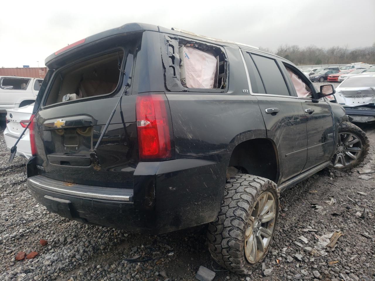 Photo 4 from auction – 2016 CHEVROLET TAHOE C150 with VIN 1GNSCCKC2GR125751