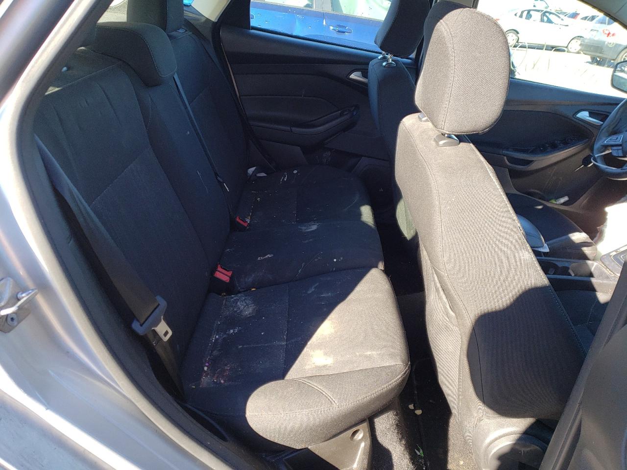 Photo 6 from auction – 2017 FORD FOCUS SE with VIN 1FADP3K23HL217023