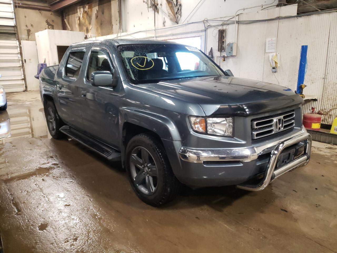 HONDA RIDGELINE 2008 with VIN 2HJYK16598H523364 - Photo from auction
