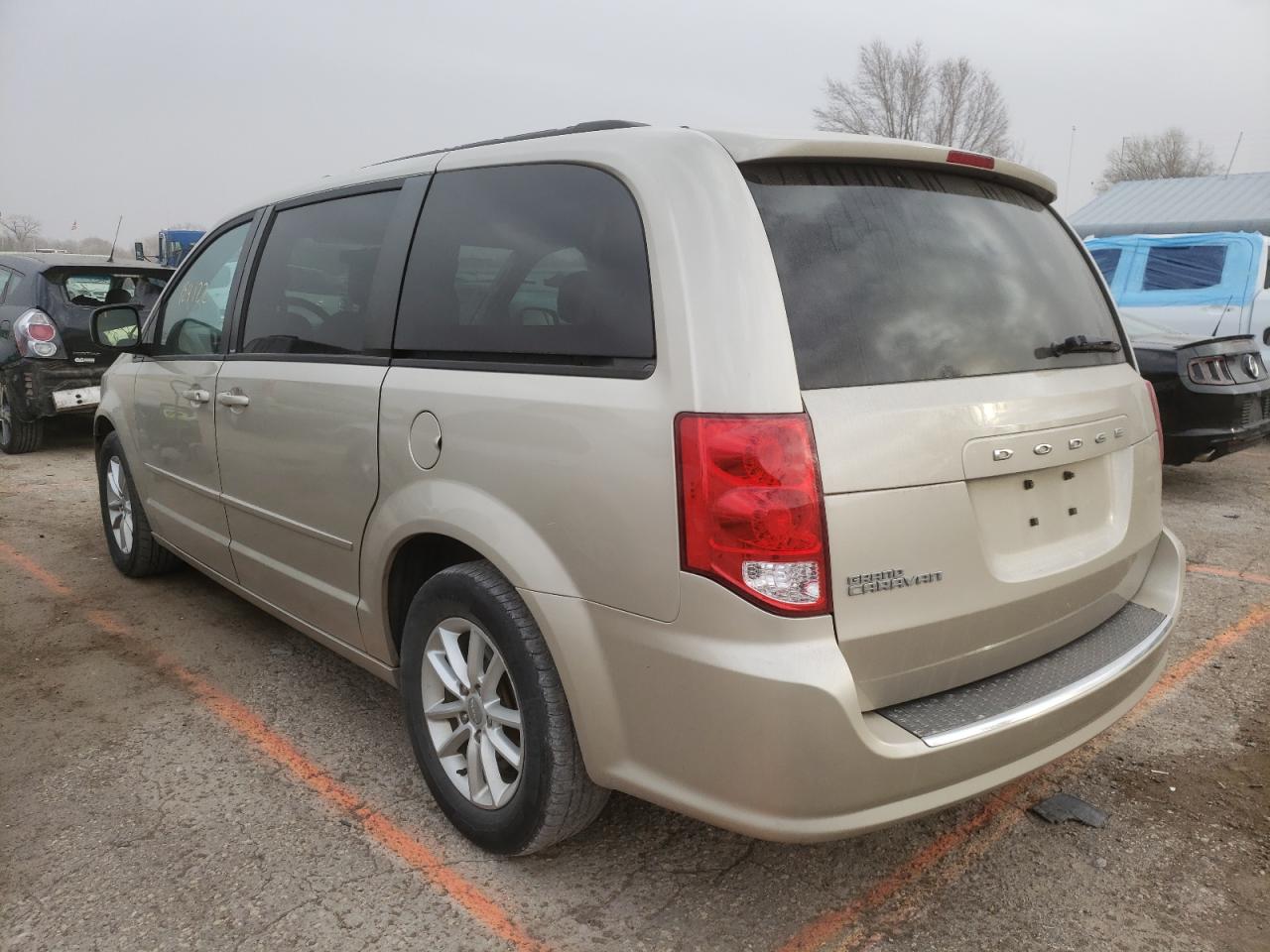 Photo 3 from auction – 2013 DODGE GRAND CARA with VIN 2C4RDGCG5DR782157