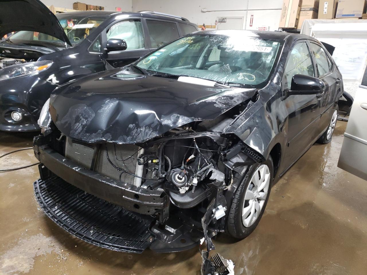 Photo 2 from auction – 2016 TOYOTA COROLLA with VIN 2T1BURHE5GC568083