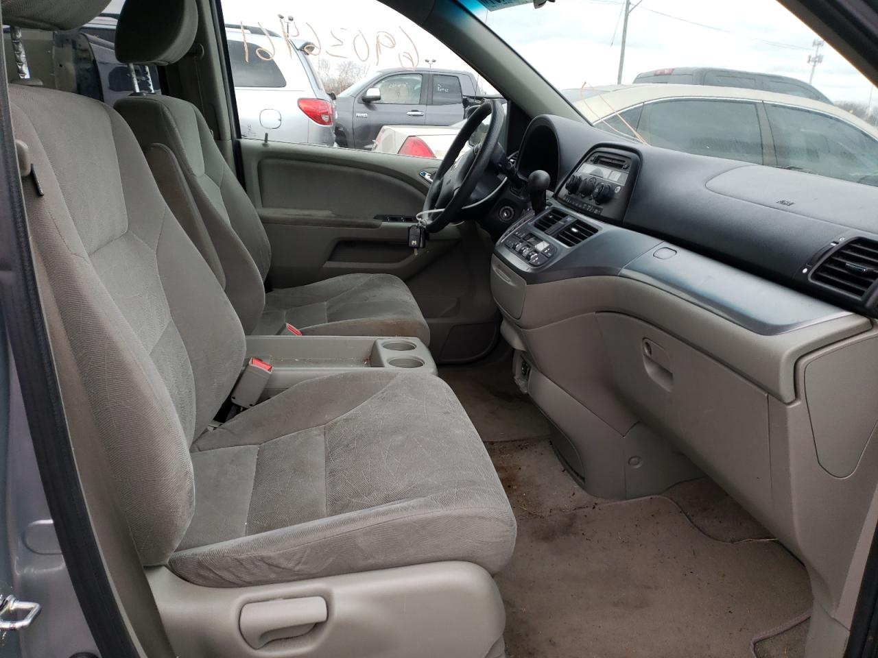 Photo 5 from auction – 2009 HONDA ODYSSEY EX with VIN 5FNRL38499B029633