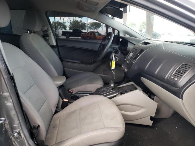 Photo 5 from auction – 2016 KIA FORTE LX with VIN KNAFX4A6XG5573210