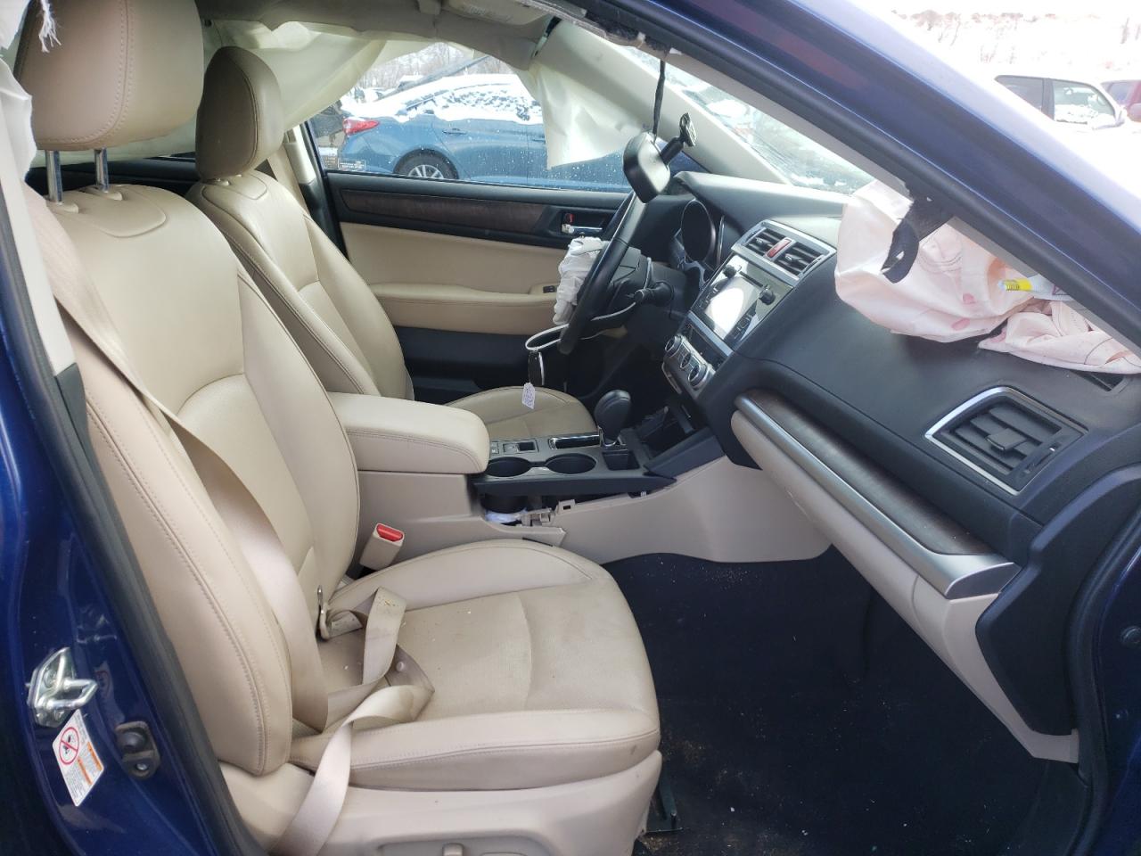Photo 6 from auction – 2015 SUBARU OUTBACK 3. with VIN 4S4BSENC5F3360354