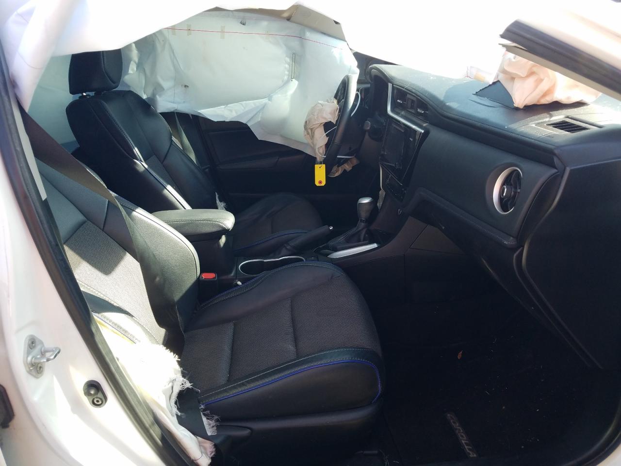 Photo 5 from auction – 2017 TOYOTA COROLLA L with VIN 5YFBURHE0HP637117
