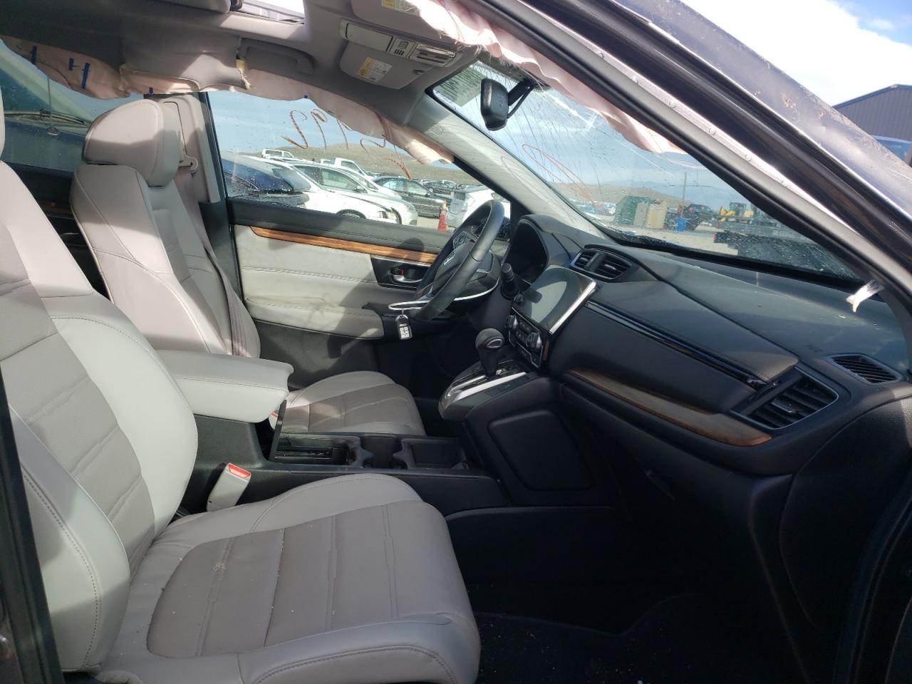 Photo 5 from auction – 2018 HONDA CR-V EXL with VIN 7FARW2H8XJE080748