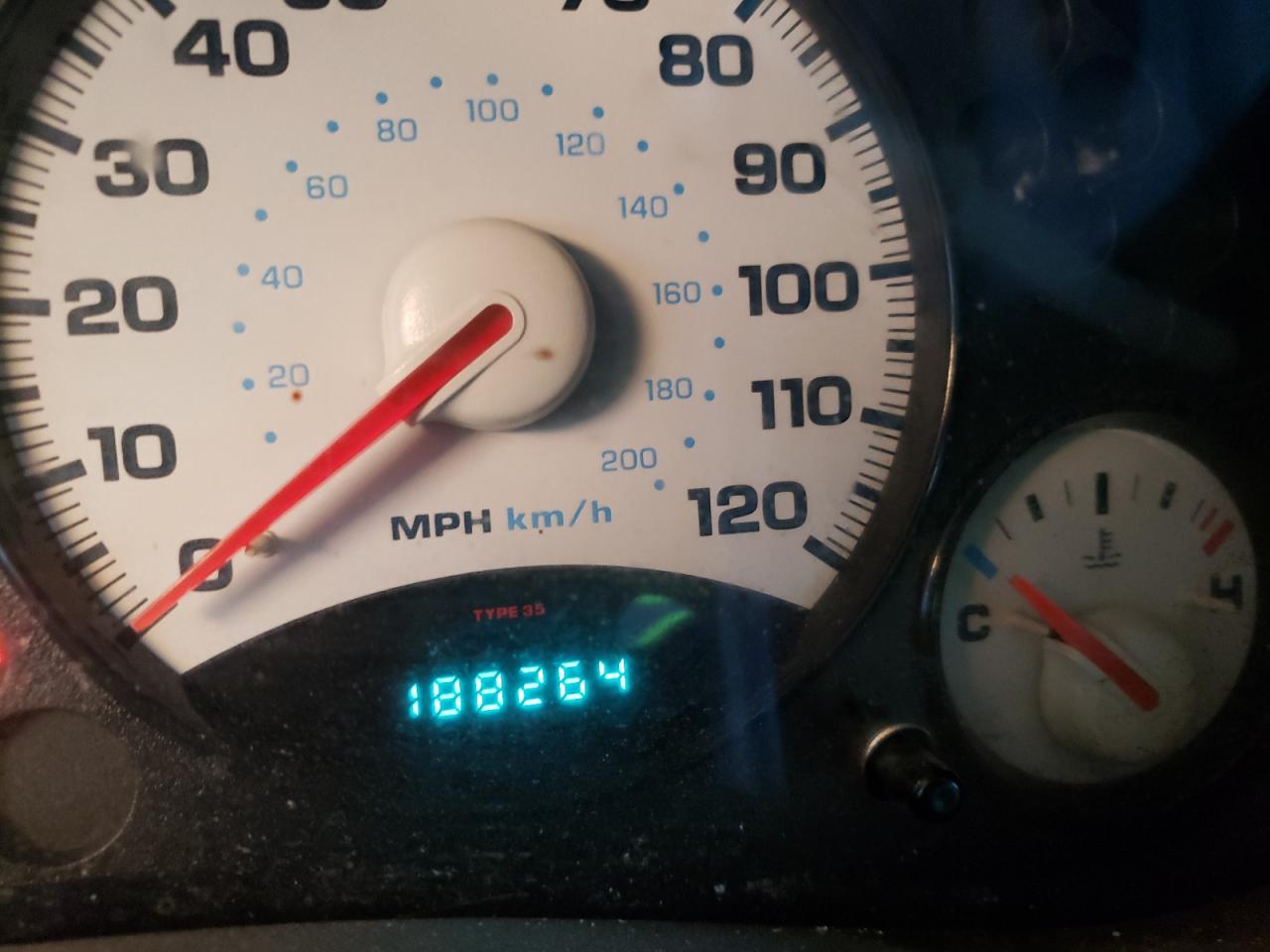 Photo 8 from auction – 2003 JEEP LIBERTY RE with VIN 1J4GL38K33W634668