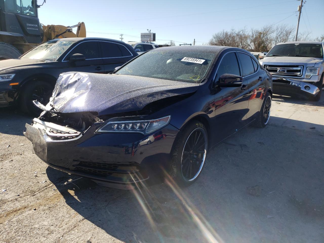 Photo 2 from auction – 2017 ACURA TLX with VIN 19UUB1F30HA009792