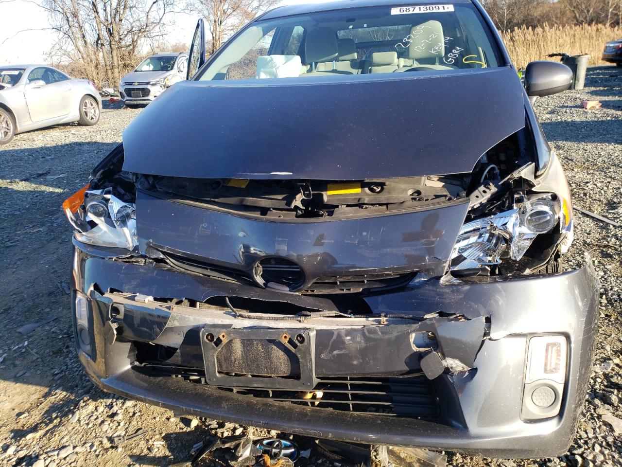 Photo 9 from auction – 2011 TOYOTA PRIUS with VIN JTDKN3DU3B1400883