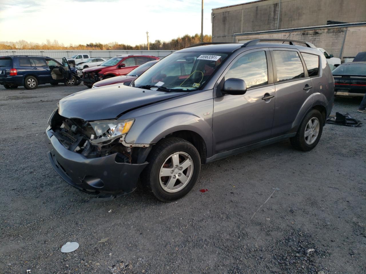Photo 2 from auction – 2007 MITSUBISHI OUTLANDER with VIN JA4MT31X57Z004891