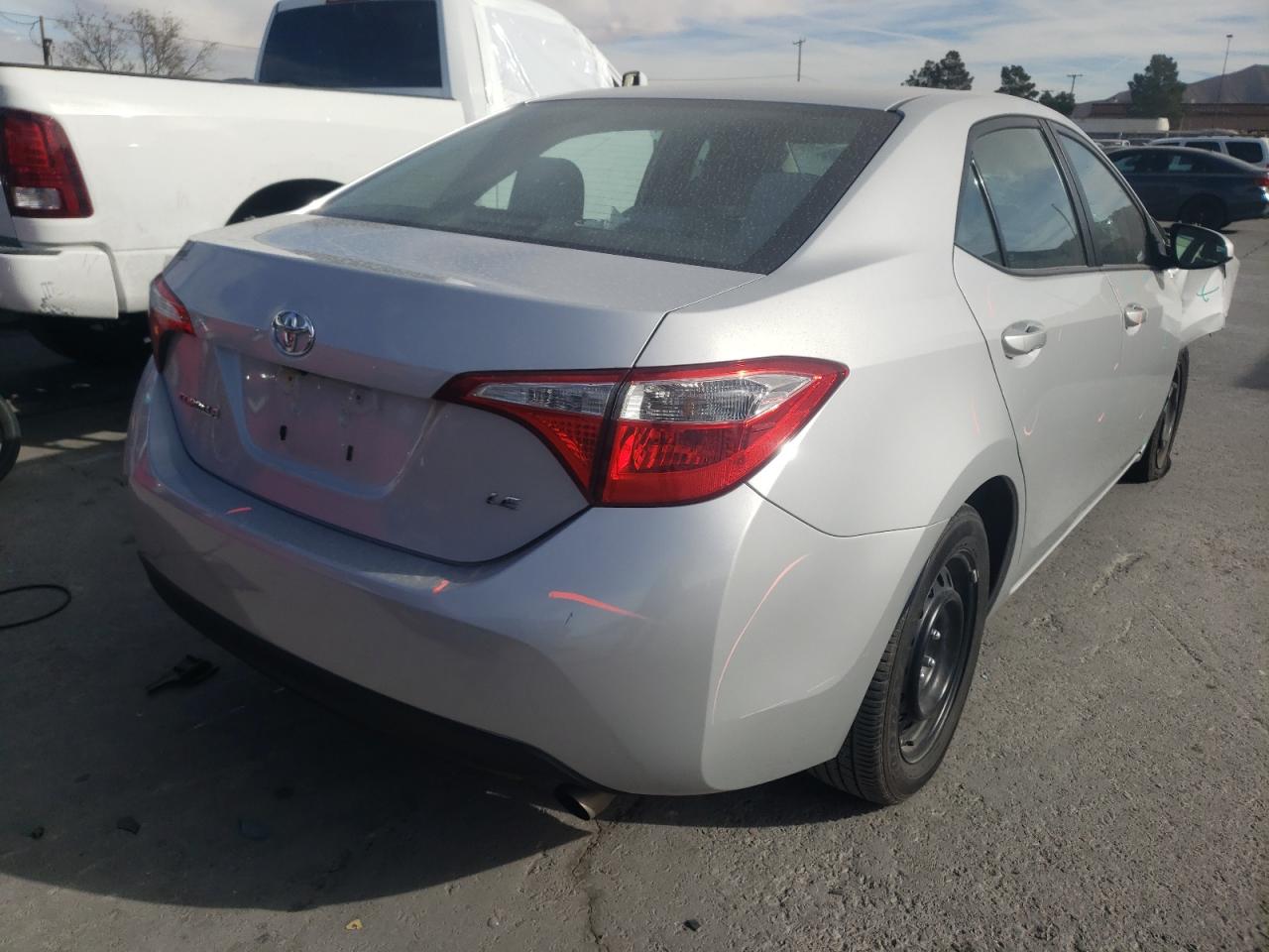 Zdjęcie 4 z aukcji – 2015 TOYOTA COROLLA L z VIN 2T1BURHE3FC245679