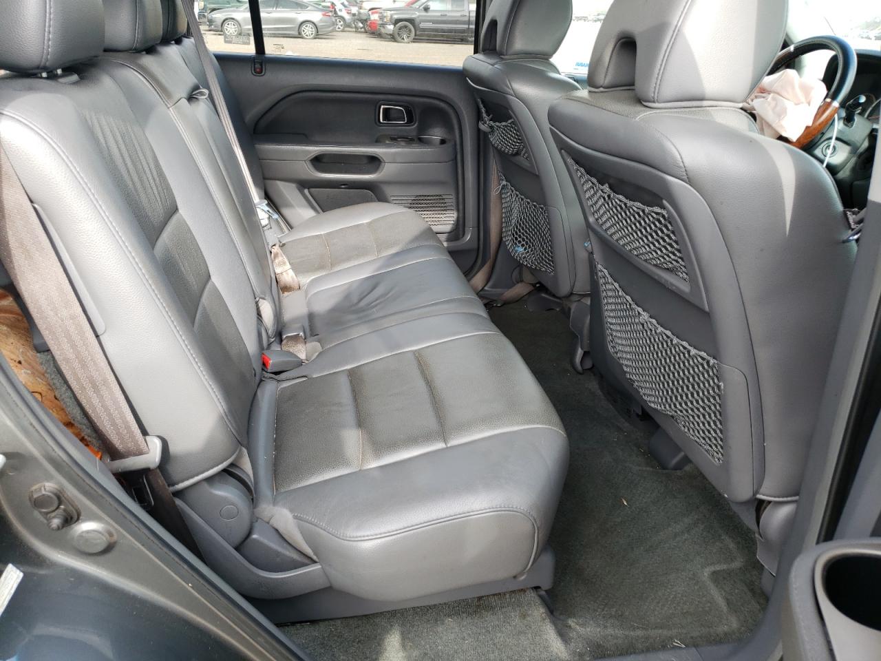 Photo 6 from auction – 2007 HONDA PILOT EXL with VIN 2HKYF18717H534727