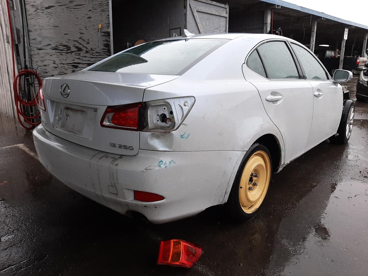 Photo 4 from auction – 2009 LEXUS IS 250 with VIN JTHBK262595087240