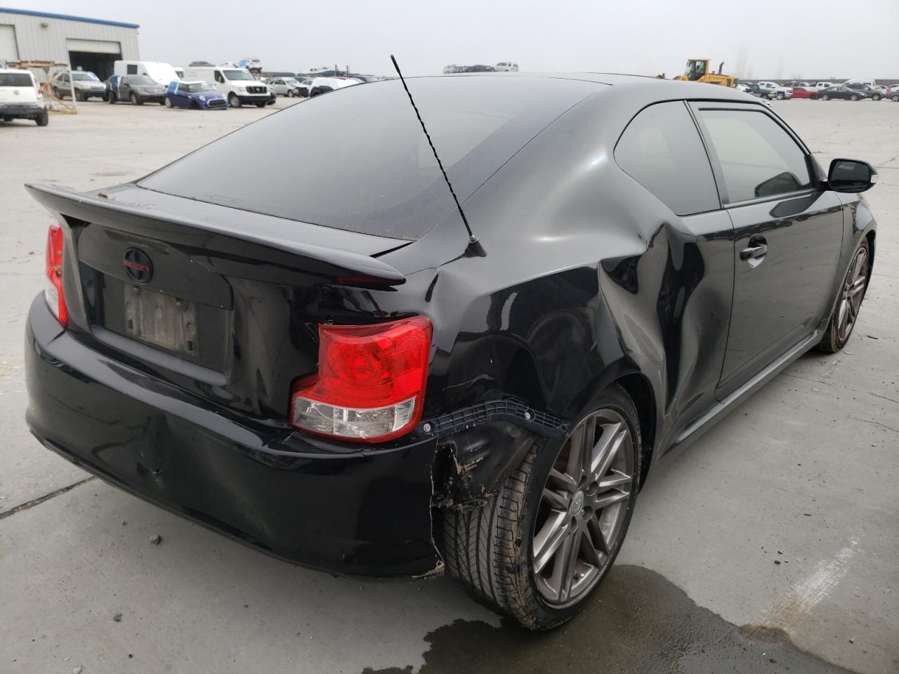 Photo 4 from auction – 2013 TOYOTA SCION TC with VIN JTKJF5C71D3057779