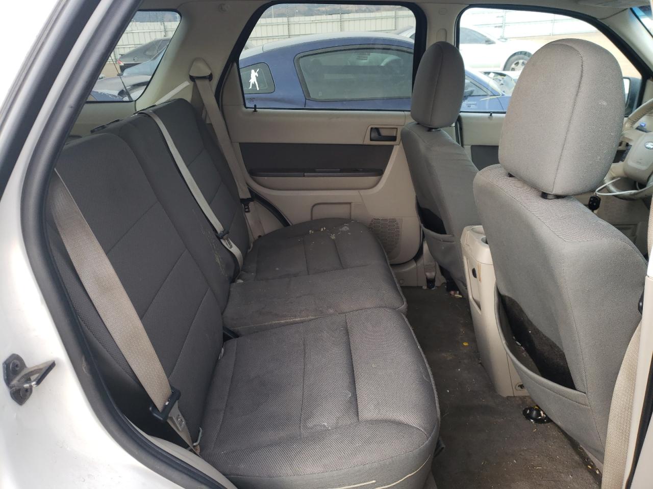 Photo 6 from auction – 2010 FORD ESCAPE XLT with VIN 1FMCU9DG4AKA80577