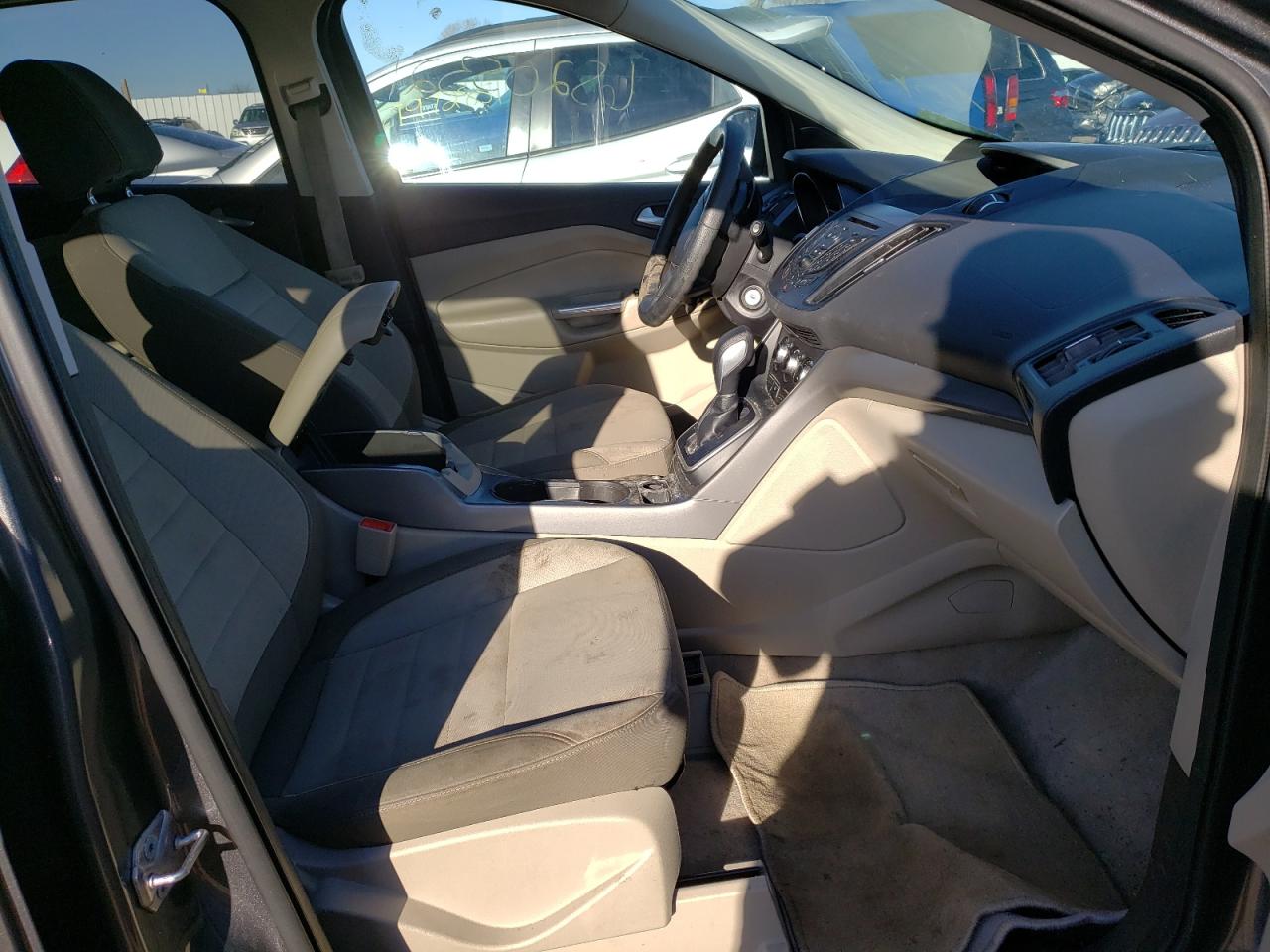 Photo 5 from auction – 2013 FORD ESCAPE SE with VIN 1FMCU0G9XDUC26806