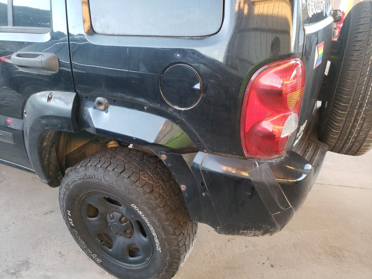 Photo 9 from auction – 2003 JEEP LIBERTY RE with VIN 1J4GL38K33W634668