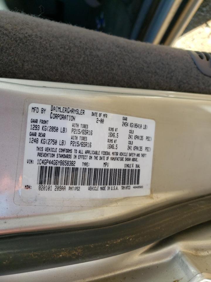 Foto 10 de la subasta – 2000 CHRYSLER TOWN&COUNT con VIN 1C4GP44G6YB658382