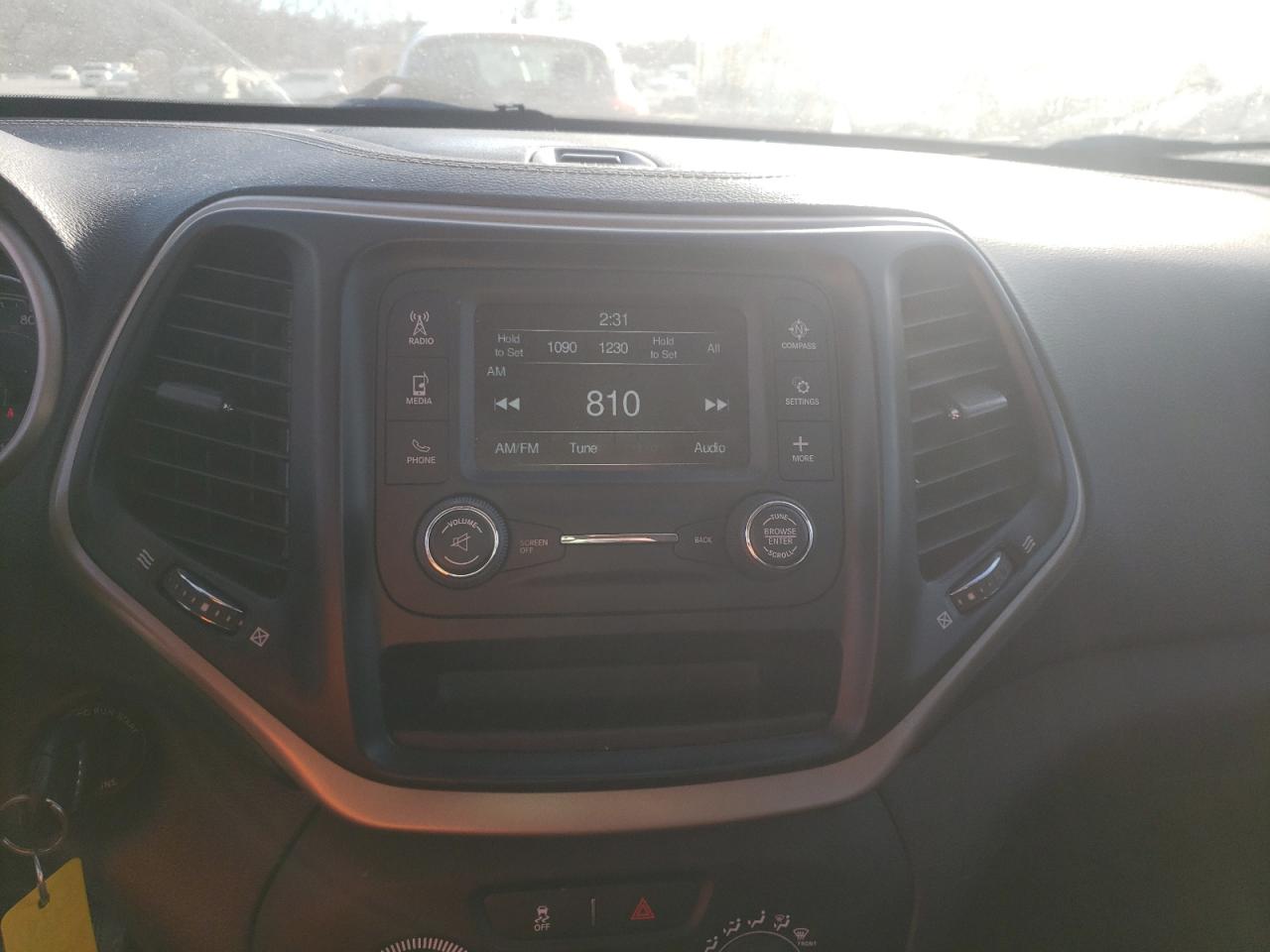 Photo 9 from auction – 2015 JEEP CHEROKEE S with VIN 1C4PJMAB7FW773072