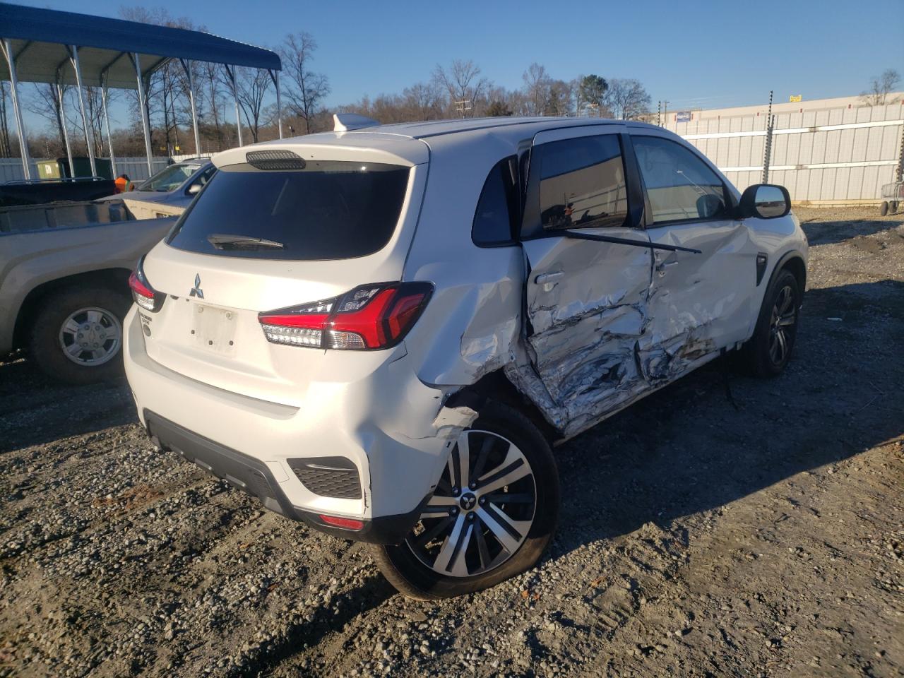 Photo 4 from auction – 2020 MITSUBISHI OUTLANDER with VIN JA4AP3AU4LU009214