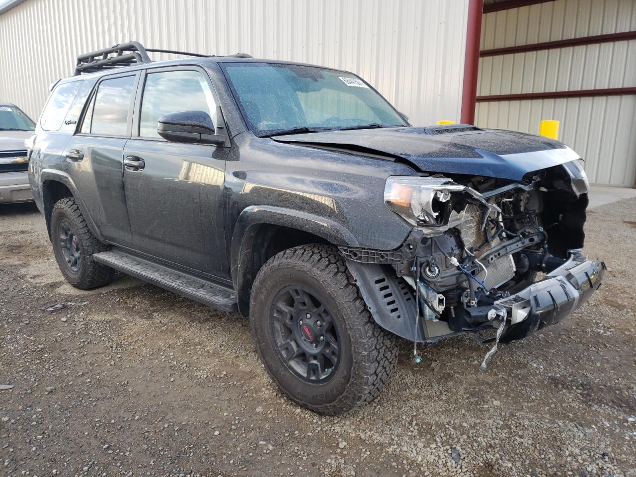 TOYOTA 4RUNNER SR 2019 with VIN JTEBU5JR8K5641518 - Photo from auction