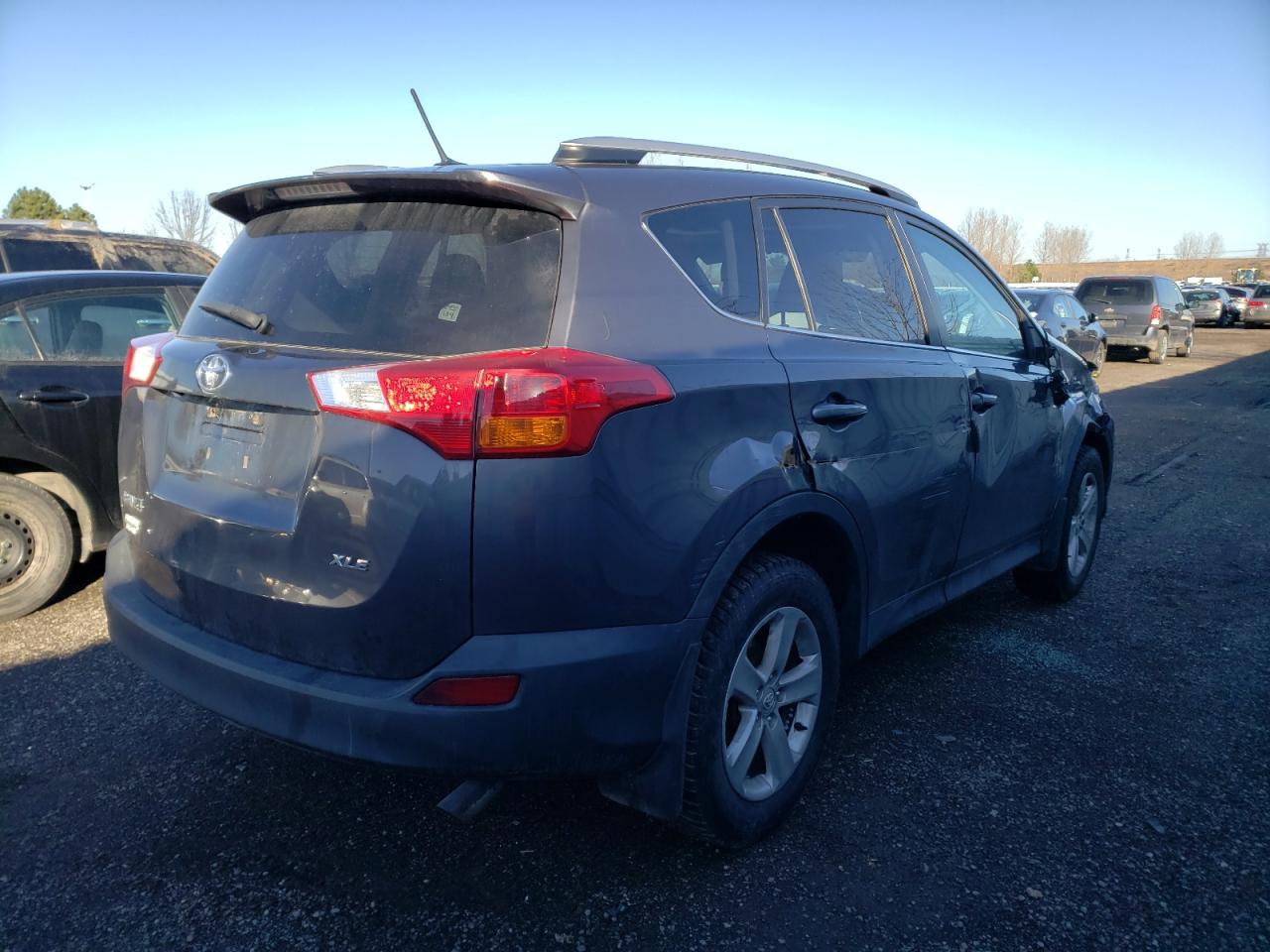 Photo 4 from auction – 2014 TOYOTA RAV4 XLE with VIN 2T3WFREV5EW081727