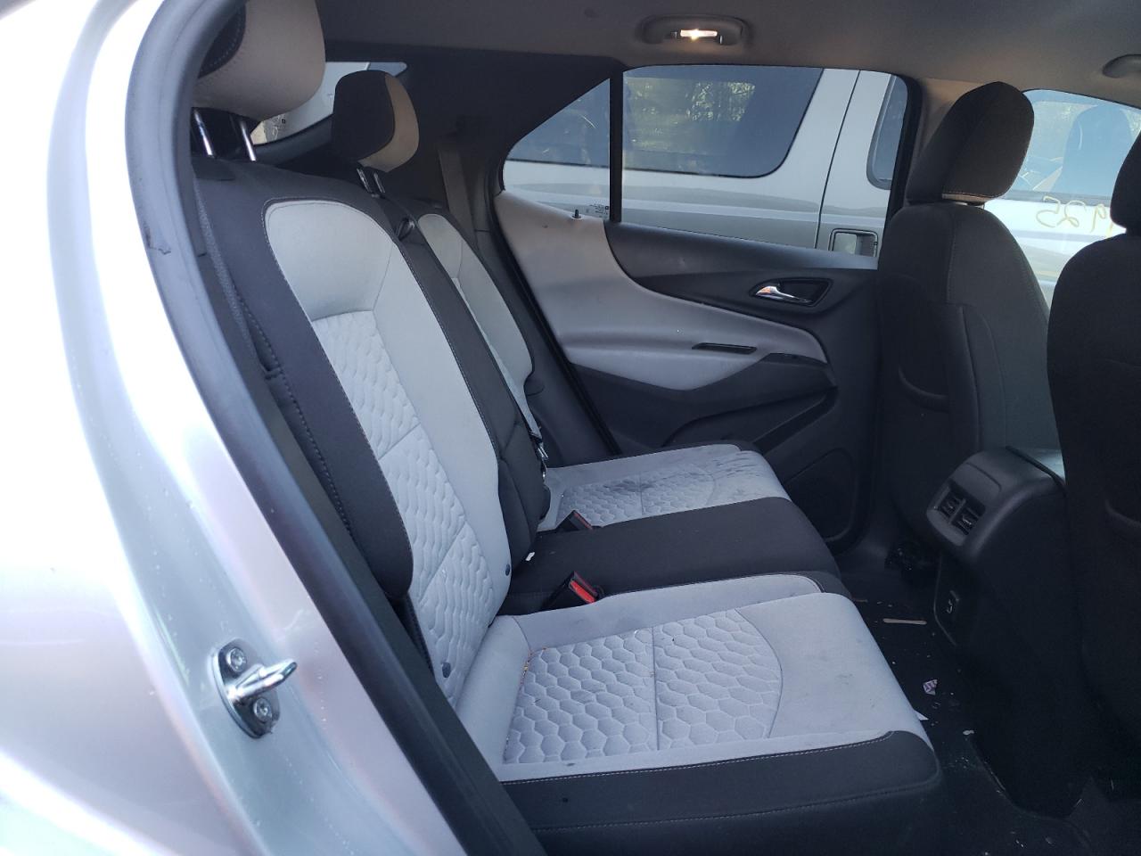 Photo 6 from auction – 2021 CHEVROLET EQUINOX LS with VIN 3GNAXHEV7MS150504