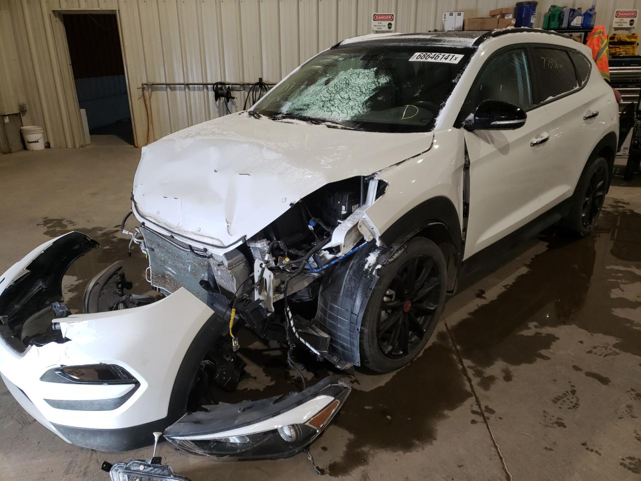 Photo 2 from auction – 2018 HYUNDAI TUCSON VAL with VIN KM8J3CA25JU722843