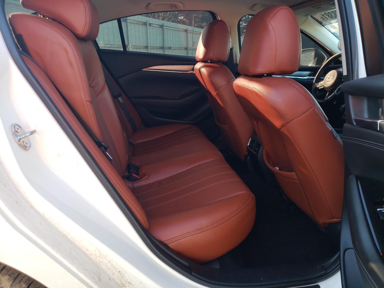 Photo 6 from auction – 2019 MAZDA 6 TOURING with VIN JM1GL1VM0K1503242