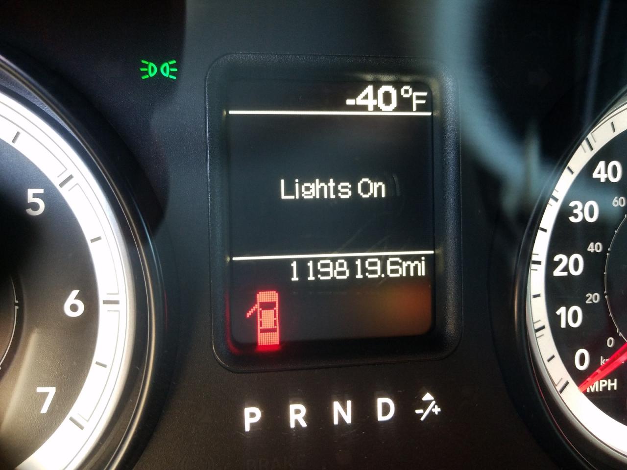 Photo 8 from auction – 2014 RAM 1500 ST with VIN 1C6RR7KT5ES231671
