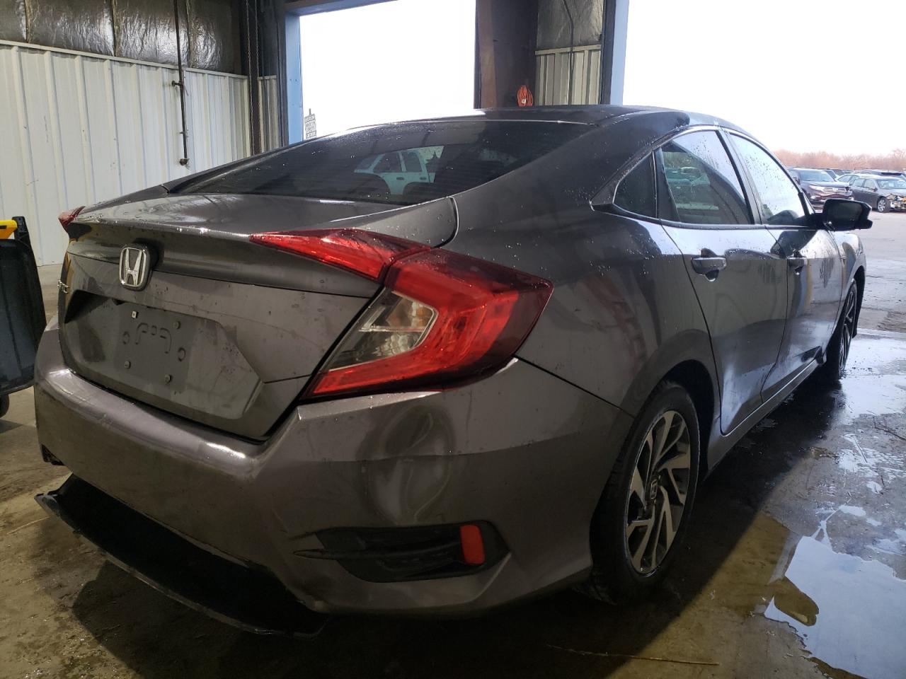 Photo 4 from auction – 2016 HONDA CIVIC EX with VIN 2HGFC2F74GH503023