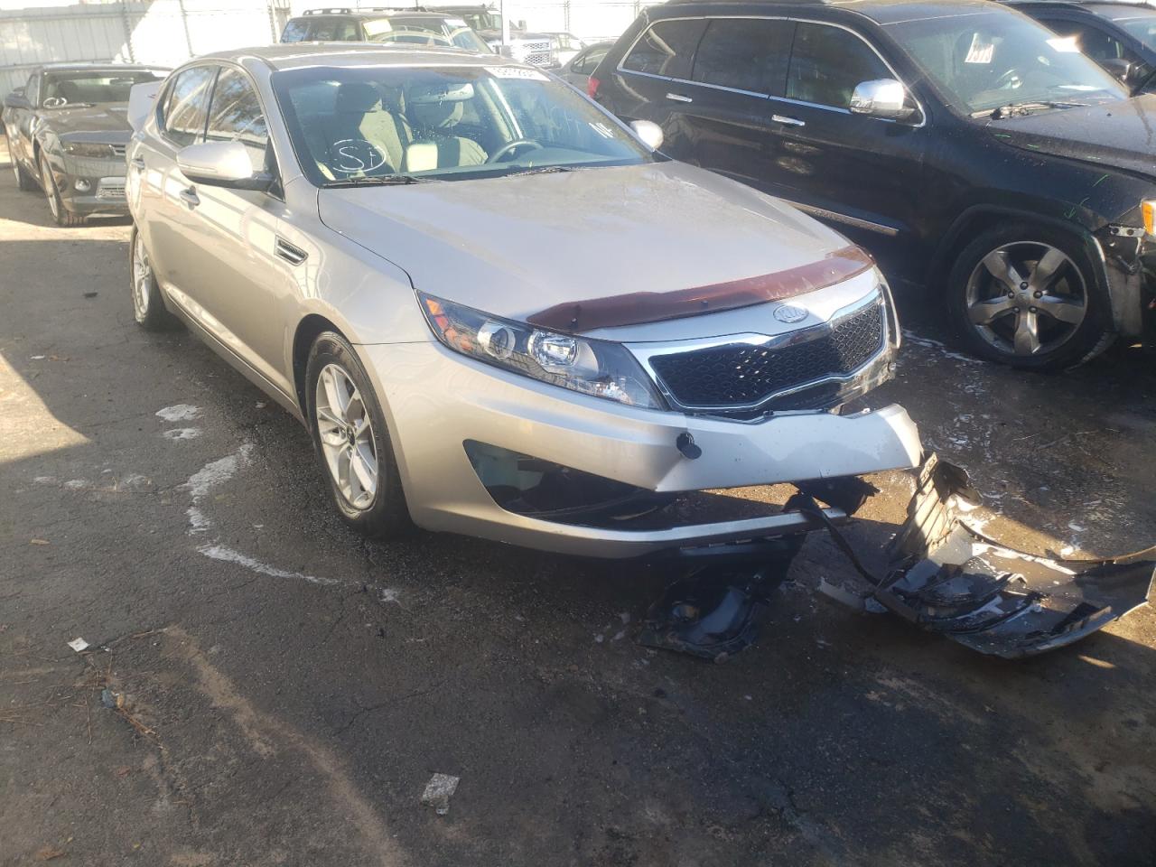 KIA OPTIMA LX 2011 with VIN KNAGM4A71B5136887 - Photo from auction