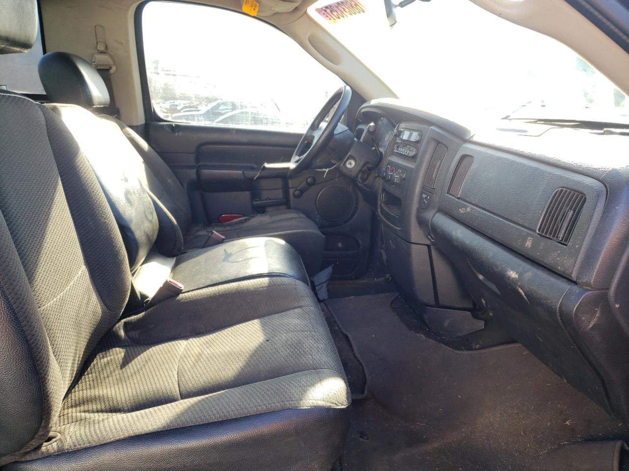 Photo 5 from auction – 2002 DODGE RAM 1500 with VIN 1D7HA16N32J156111