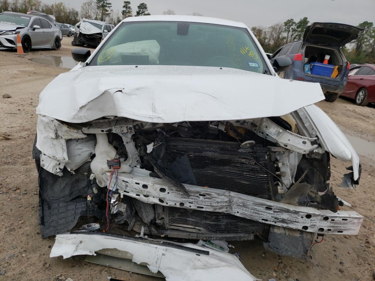 Photo 9 from auction – 2019 CHRYSLER 300 TOURIN with VIN 2C3CCAAG0KH683102
