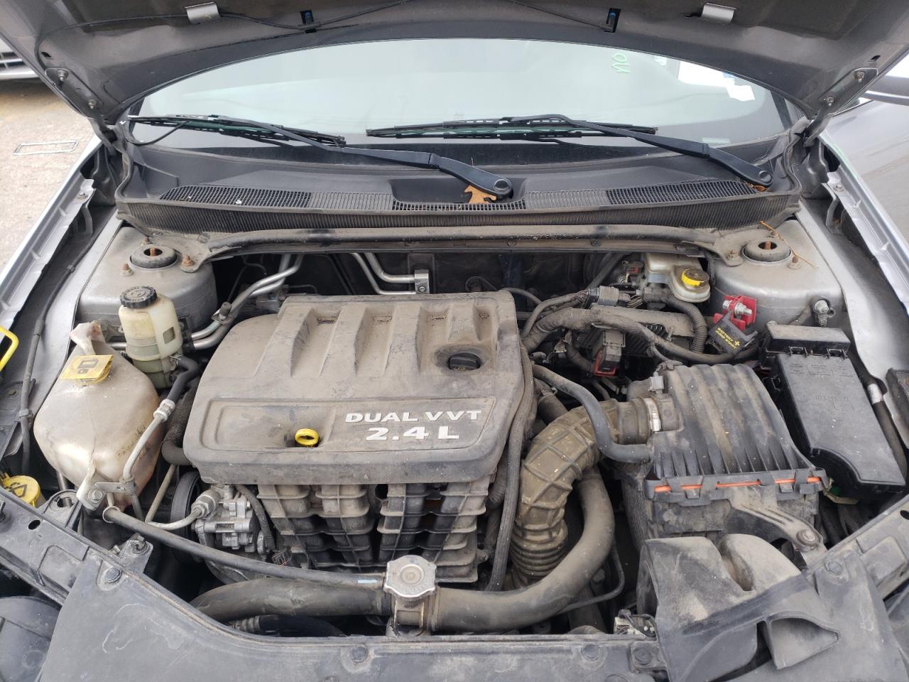 Photo 7 from auction – 2013 CHRYSLER 200 TOURIN with VIN 1C3BCBEB0DN511923