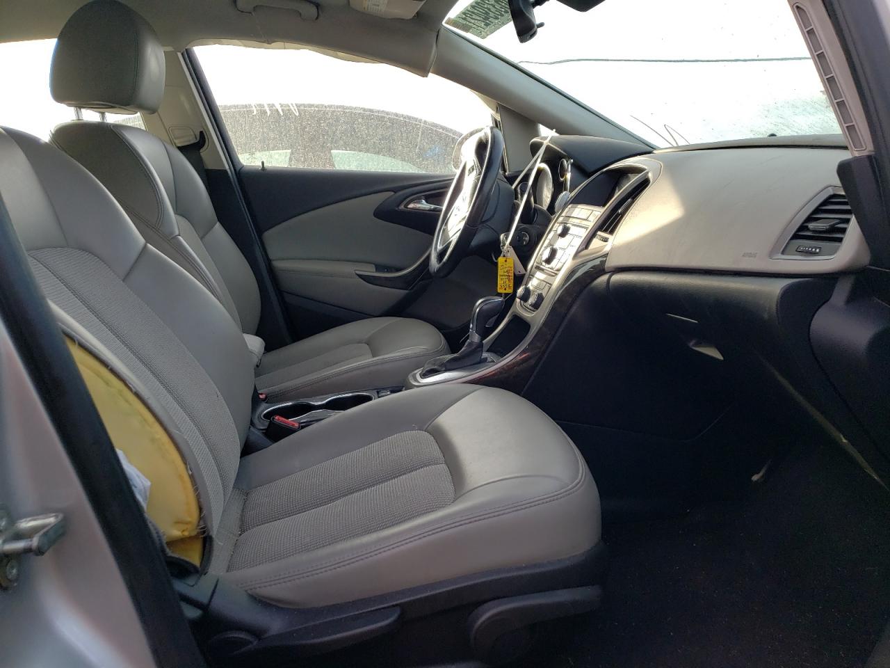 Photo 5 from auction – 2014 BUICK VERANO with VIN 1G4PP5SK7E4159650