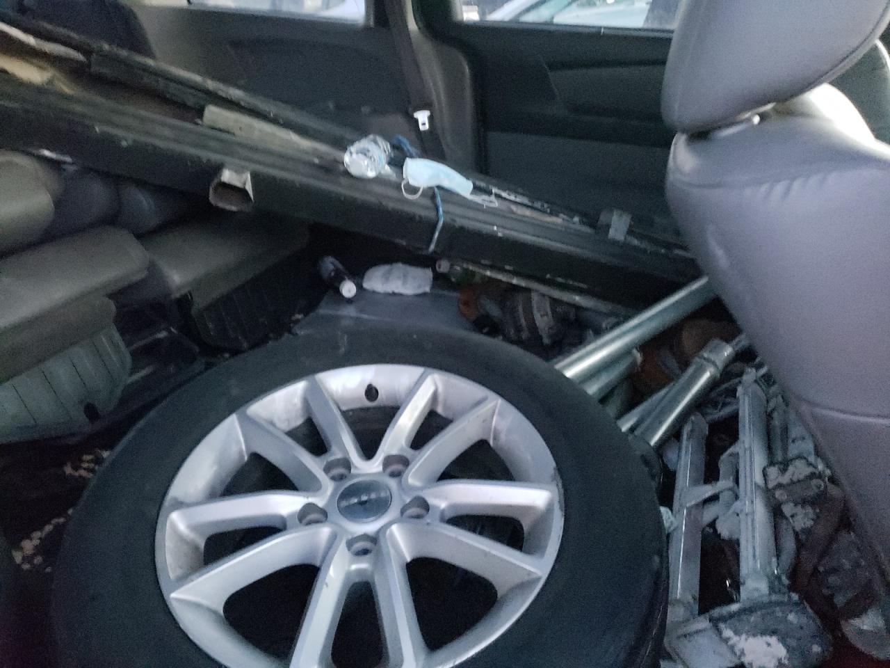 Photo 6 from auction – 2015 HONDA ODYSSEY EX with VIN 5FNRL5H63FB025389