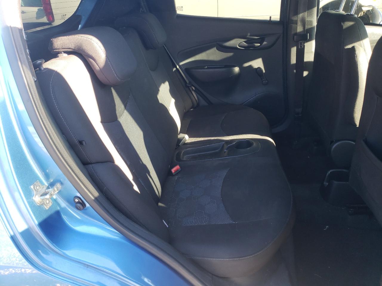 Photo 6 from auction – 2016 CHEVROLET SPARK LS with VIN KL8CA6SA2GC577018