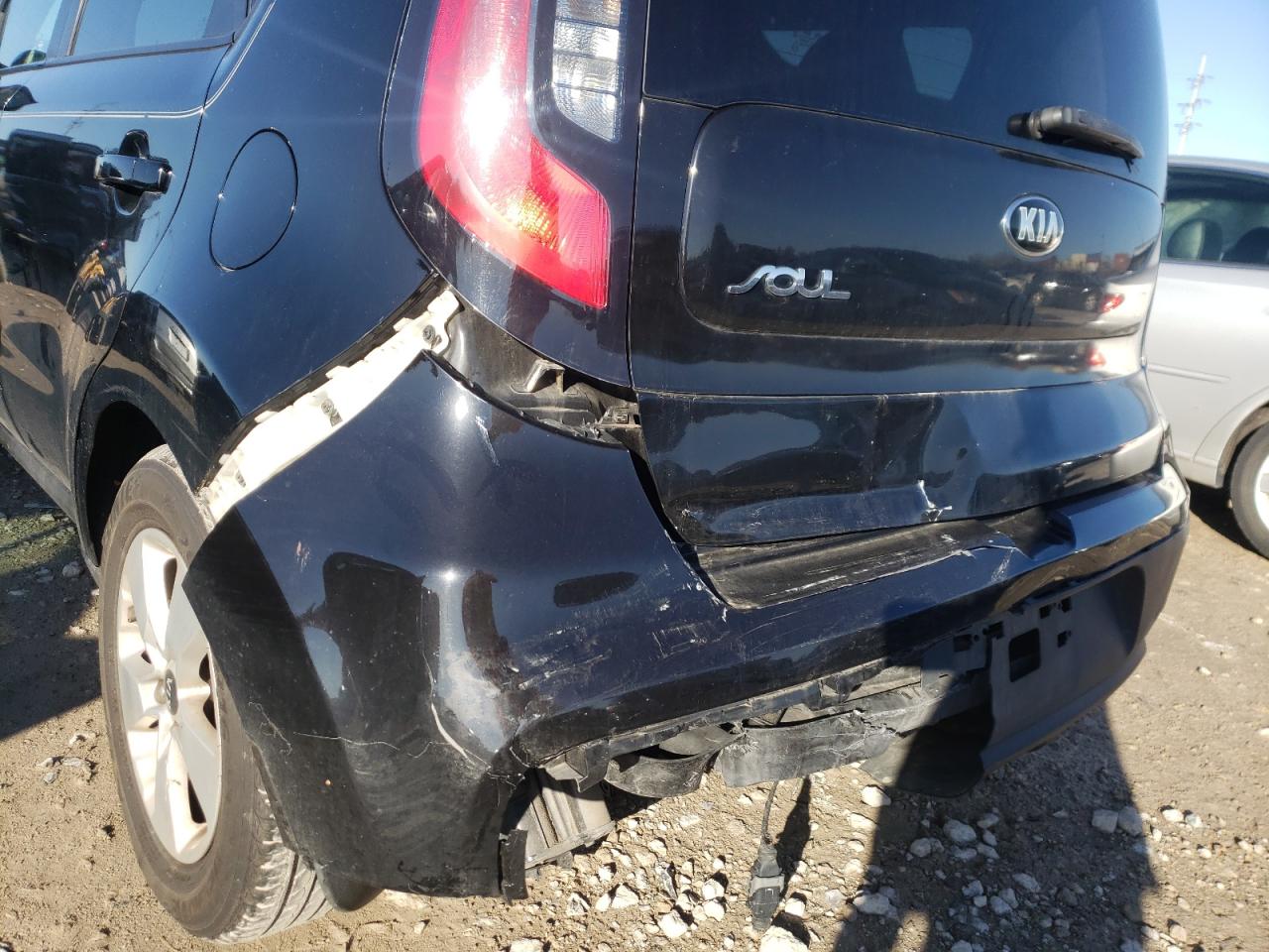 Photo 9 from auction – 2017 KIA SOUL with VIN KNDJN2A21H7422587