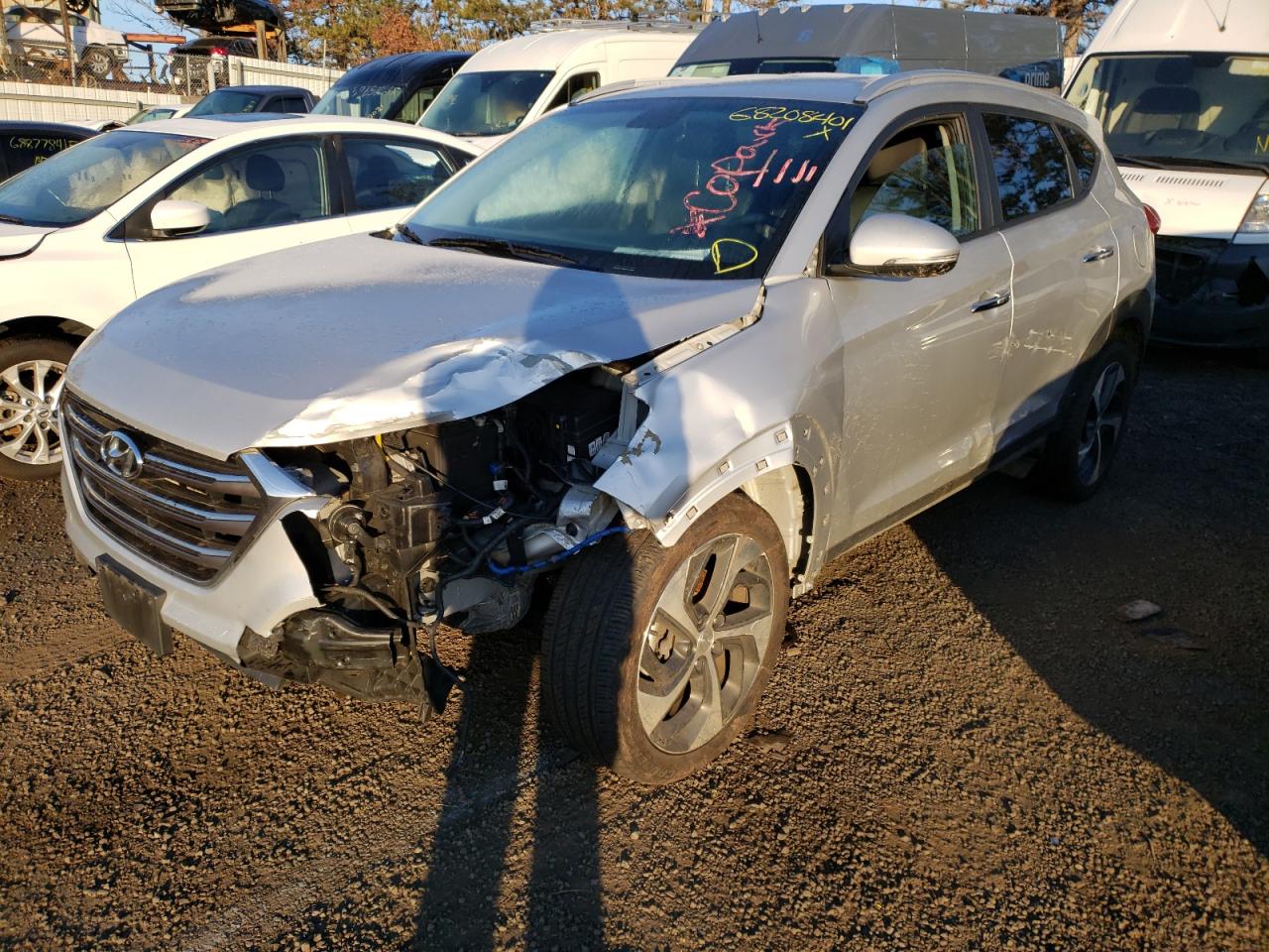 Photo 2 from auction – 2016 HYUNDAI TUCSON LIM with VIN KM8J3CA28GU169565