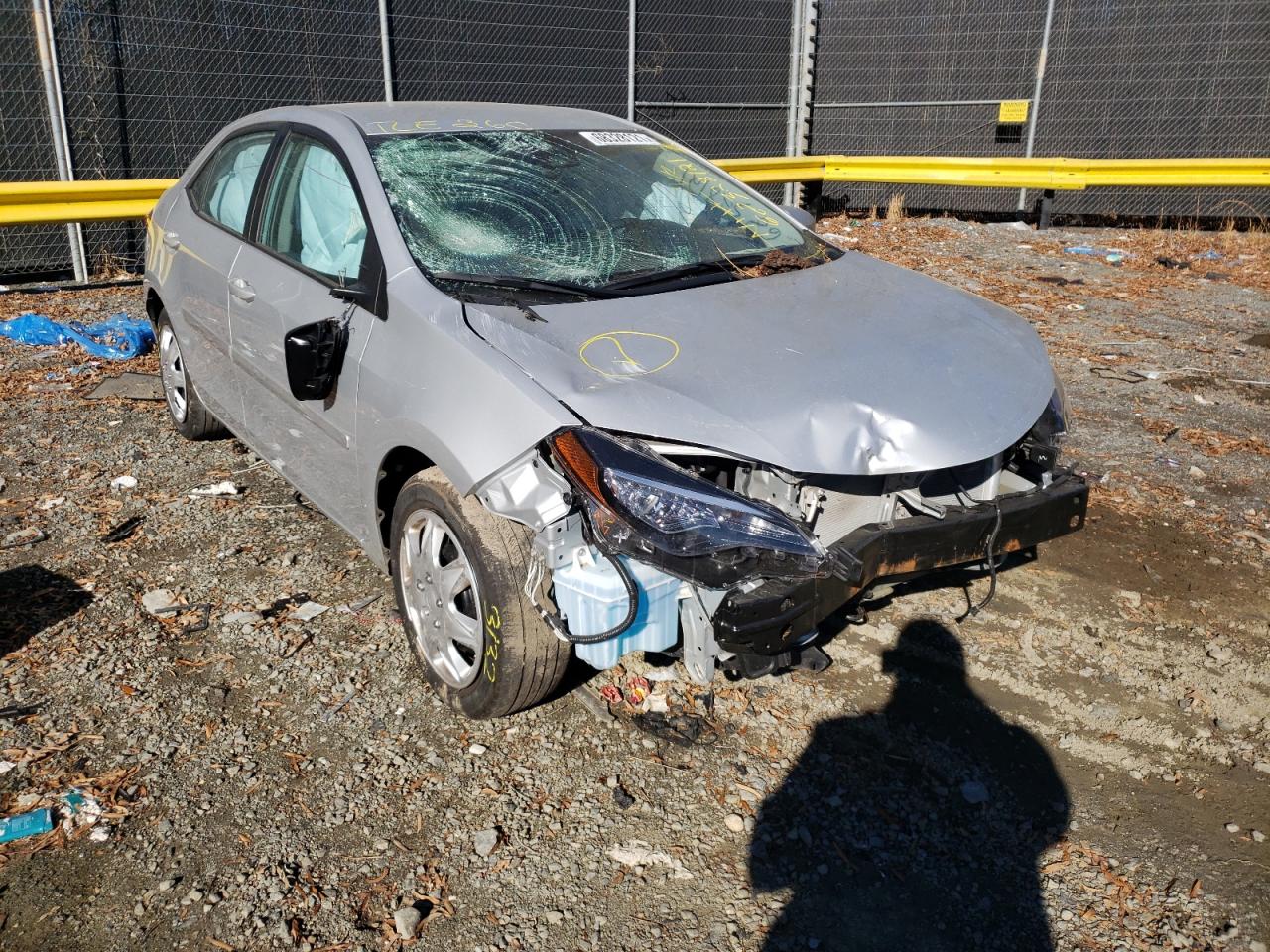 TOYOTA COROLLA L 2017 with VIN 2T1BURHEXHC920821 - Photo from auction
